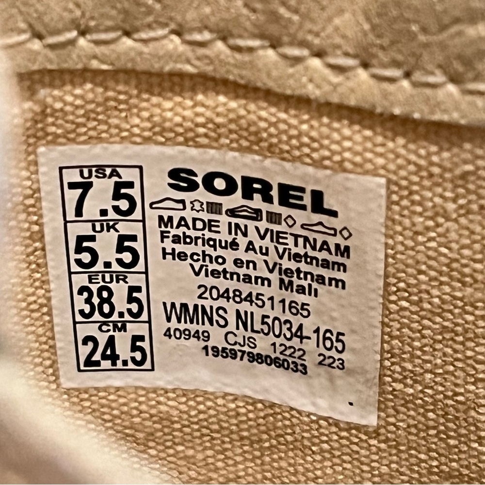 Sorel Joan Now Chelsea Boots - Picture 14 of 16